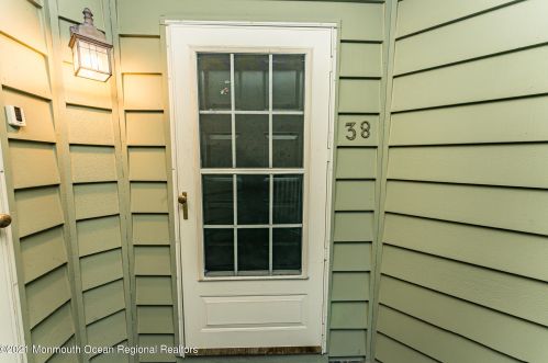 38 Hidden Harbor Dr, Point Pleasant Beach, NJ 08742-4841