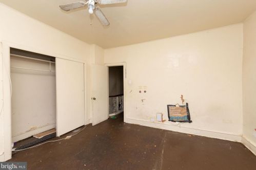 4706 4 St, Philadelphia PA 19140-2416 exterior