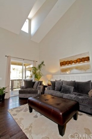 107 Danbrook, Irvine CA  92603-1017 exterior