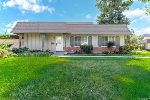 4039 Larwin Ave, Cypress, CA 90630-4124