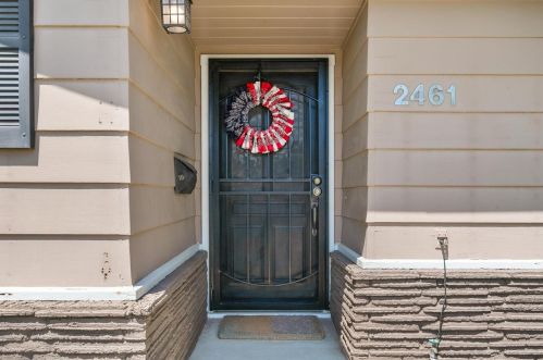 2461 Zinfandel Ln, Turlock, CA 95380-4449
