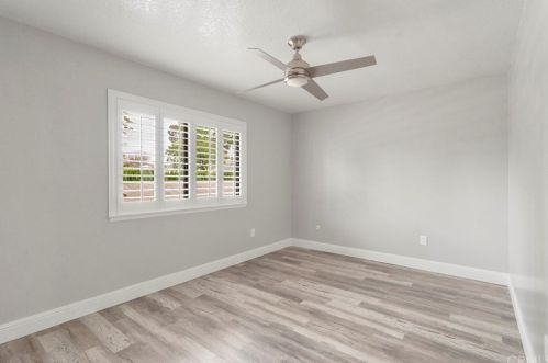 5545 Gloucester Way, Riverside CA  92506-3425 exterior