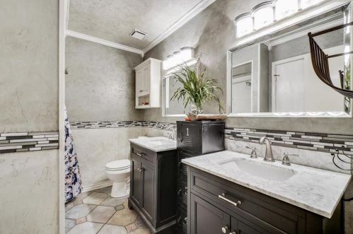 7026 Christina Ln, Garland TX 75043-6619 exterior