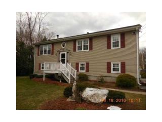 2 Jillian Ct, Warwick, RI 02889-4203