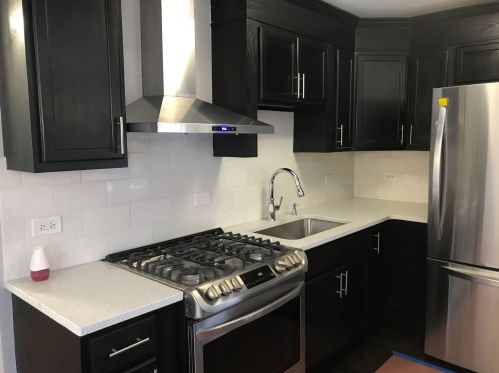 111 Dolores St, Oswego, IL 60543-9102
