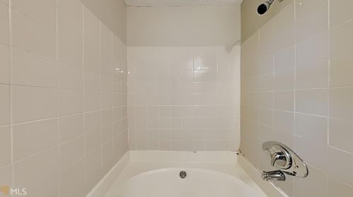 393 Fennel Way, Atlanta GA  30331-4109 exterior