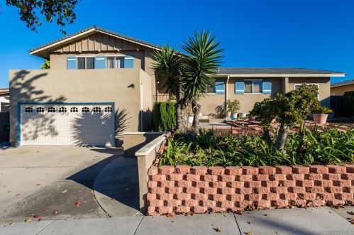 3948 Shenandoah Dr, Oceanside, CA 92056-3329