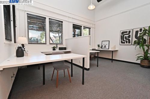 148 Spring St, Pleasanton, CA 94566-6624