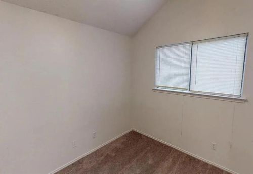 6708 Roxanne Way, Fort Worth TX  76135-1512 exterior