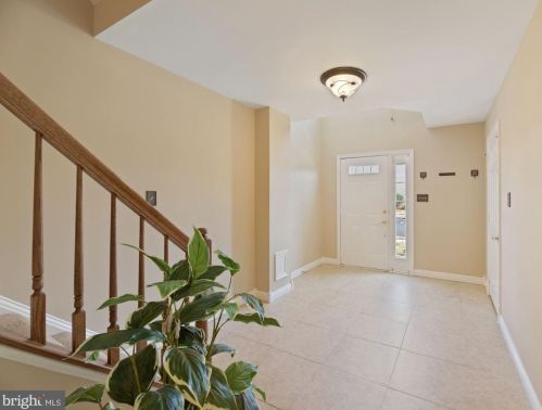 783 Vanderbilt Ter, Leesburg, VA 20175-4085