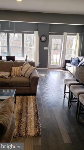 80 Sundance Dr, Trenton NJ 08619-3968 exterior