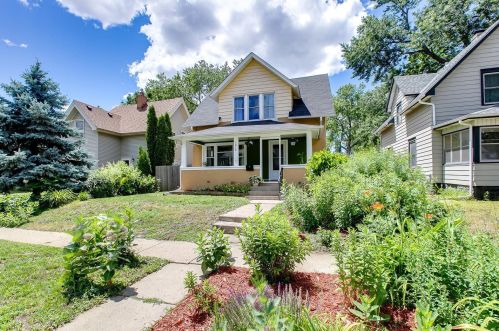 3818 Van Buren St, Minneapolis, MN 55421-3953
