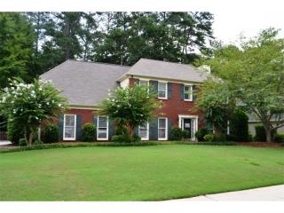 1325 Idlewyld Dr, Marietta, GA 30064-4635