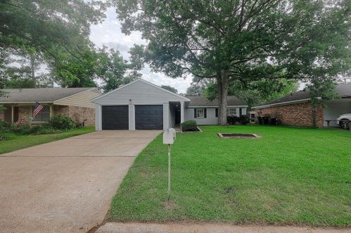 508 Grace St, Conroe TX  77303-1708 exterior