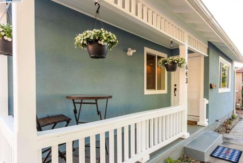643 L St, Livermore, CA 94551-2809