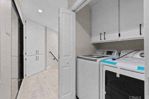 3360 Chevy Chase Dr, Glendale CA  91206-1428 exterior