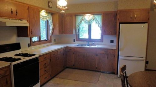 910 Sherman St, Jackson, MN 56143-1459