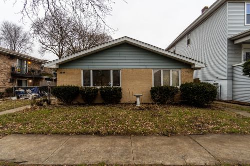 2534 Cochran St, Dixmoor, IL 60406-2457