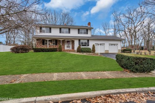 24 Brunswick Dr, Wall Township, NJ 07731-1723