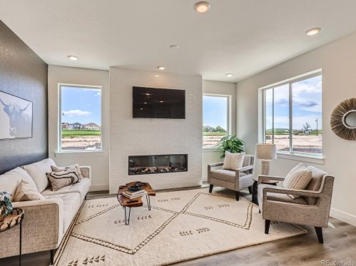 1237 Algonquian St, Denver, CO 80018-1517