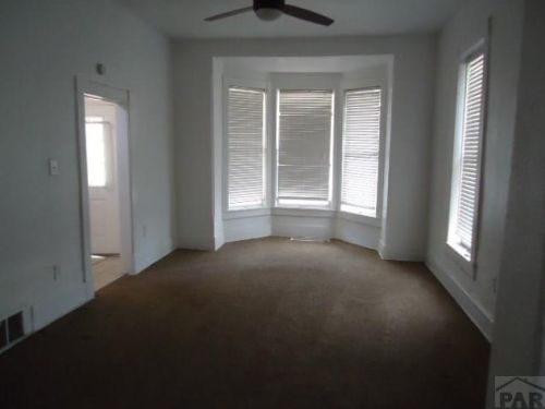 322 Broadway Ave, Pueblo, CO 81004-2104