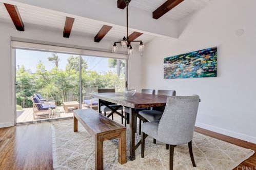 1170 Shelley St, Manhattan Beach, CA 90266-6916