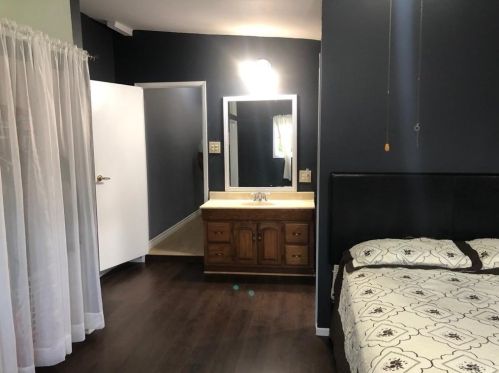 4224 Eileen St, Riverside CA  92504-2422 exterior