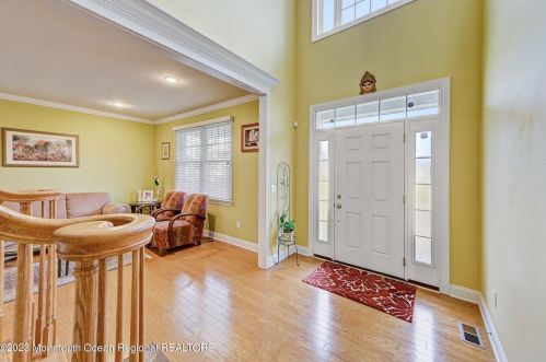 28 Hanging Rock Rd, East Freehold, NJ 07728-5454