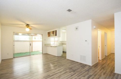 3988 Caminito Patricia, San Diego, CA 92111-3040