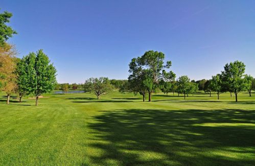 879 Hoyt Ave, Saint Paul MN  55106-1042 exterior