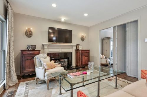 2313 Colonial Dr, Atlanta GA  30319-3806 exterior