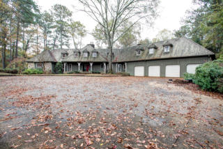 3949 Paul Samuel Rd, Kennesaw, GA 30152-4036
