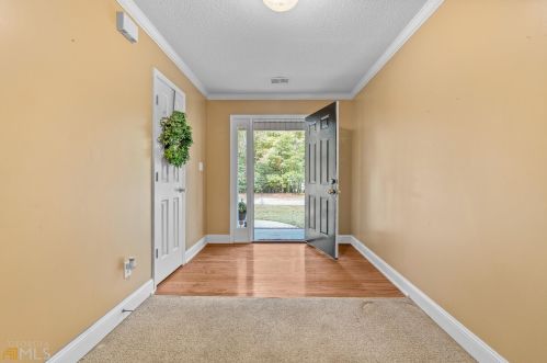 190 Crossing Dr, Stockbridge, GA 30281-5882
