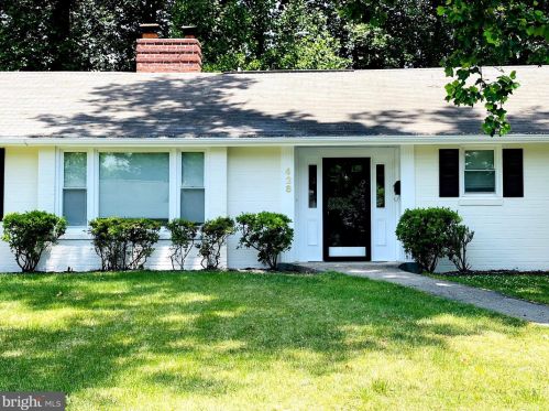 428 Northwest Dr, Silver Spring MD  20901-4417 exterior