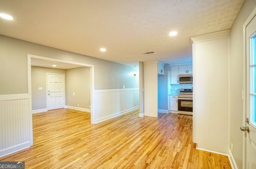 712 Union Grove Cir, Auburn GA  30011-2366 exterior