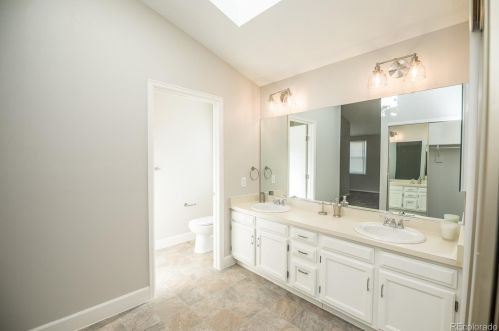 18202 Nassau Dr, Denver CO 80013-3346 exterior