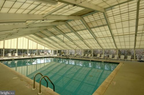 175 Meadowlark Dr, Trenton NJ  08690-3545 exterior