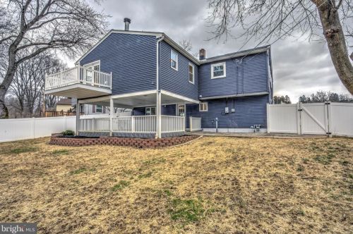 1509 Robert Rd, Lancaster PA  17601-5632 exterior