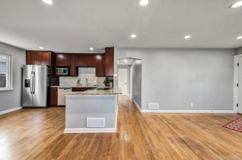 1900 Akron St, Denver CO  80010-1711 exterior