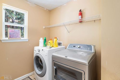 125 Edison Dr, Stockbridge GA  30281-2761 exterior
