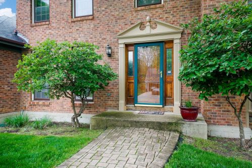 878 Maryknoll Cir, Glendale Heights, IL 60137-6135