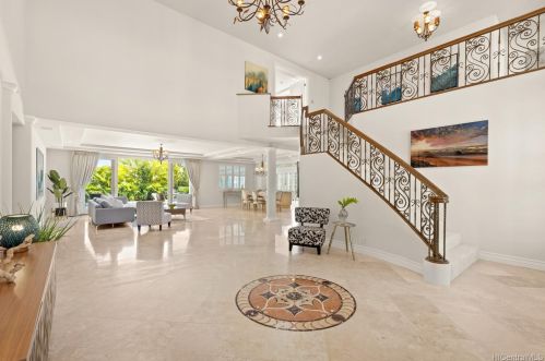 4753 Farmers Rd, Honolulu HI  96816-5443 exterior