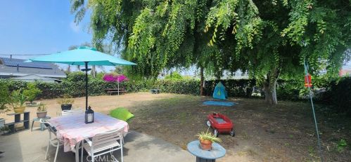 11662 Mossler St, Anaheim CA  92804-6742 exterior