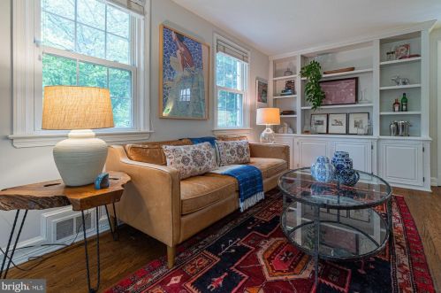 9301 Mintwood St, Silver Spring MD 20901-3523 exterior