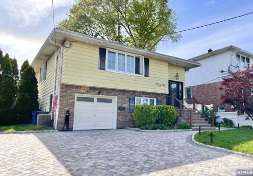 23 Walnut St, Outwater, NJ 07026-2329