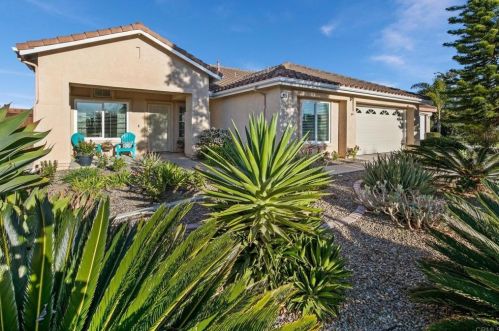 496 Christina Ct, Oceanside, CA 92058-1699