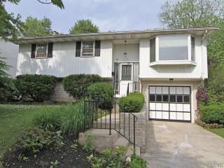 824 Berks St, Allentown PA  18104-3915 exterior