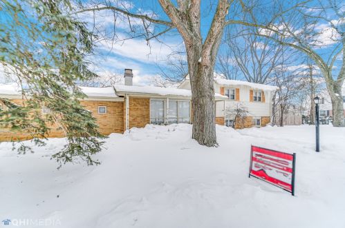 2353 Clyde Ter, Homewood, IL 60430-3105