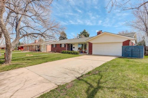 364 Oneida Way, Denver, CO 80224-1332