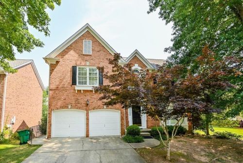 345 Eastcote Dr, Atlanta GA  30350-4143 exterior